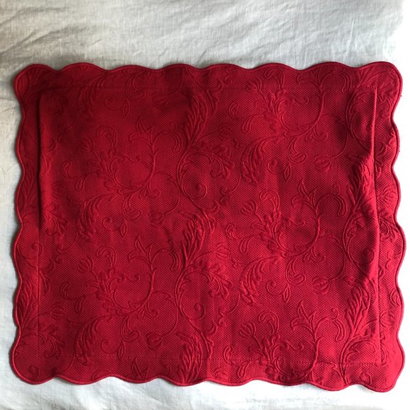 NWOT: Pair | Red Matelassé Standard Pillow Shams - Picture 3 of 9